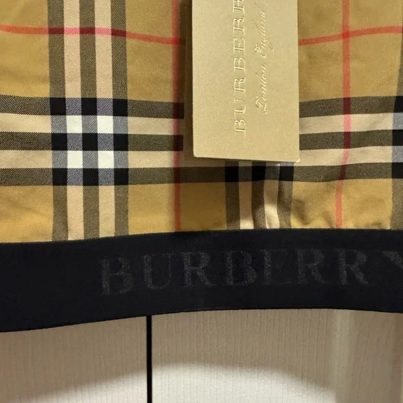 Top - Picture 6 of 13